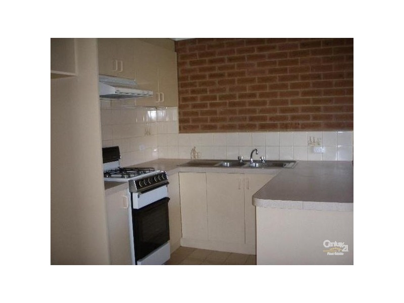 2/160 Oakleigh Road, Carnegie VIC 3163