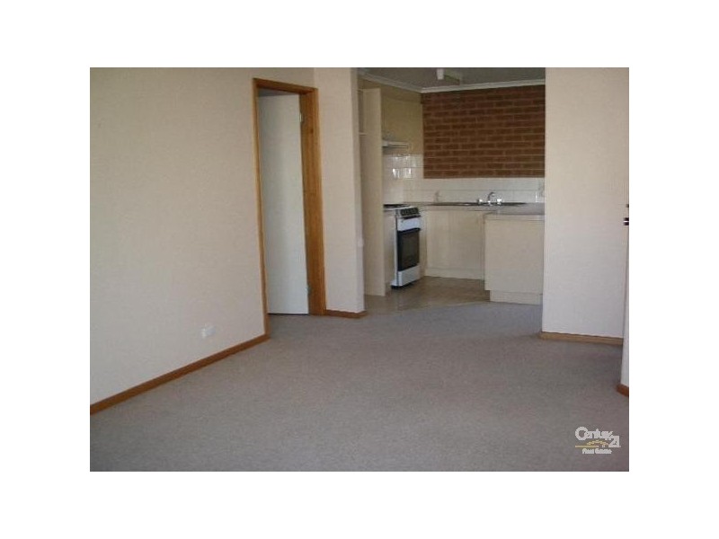 2/160 Oakleigh Road, Carnegie VIC 3163