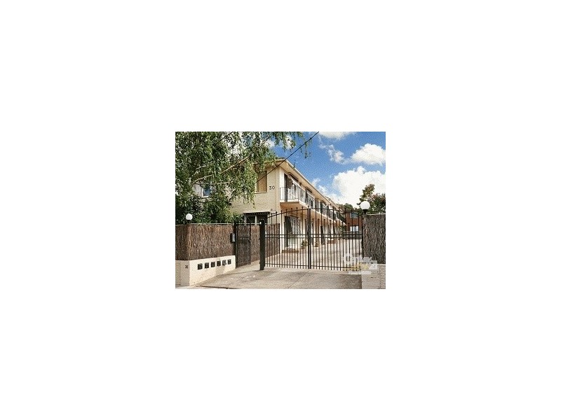 3/30 Walsh Street, Ormond VIC 3204
