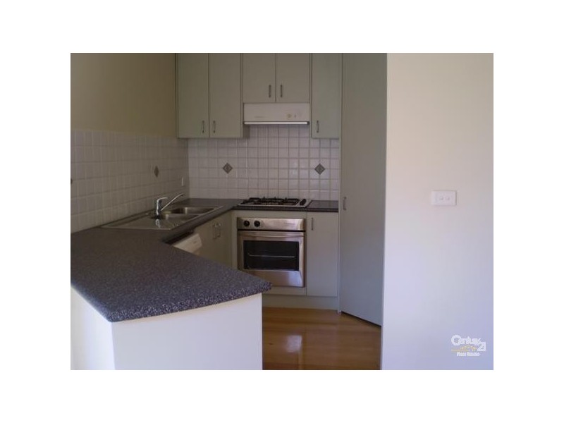 1/32 Hobart Road, Murrumbeena VIC 3163