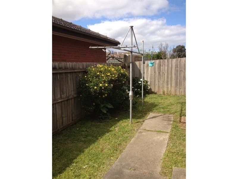 1/26 Warren Road, Cheltenham VIC 3192