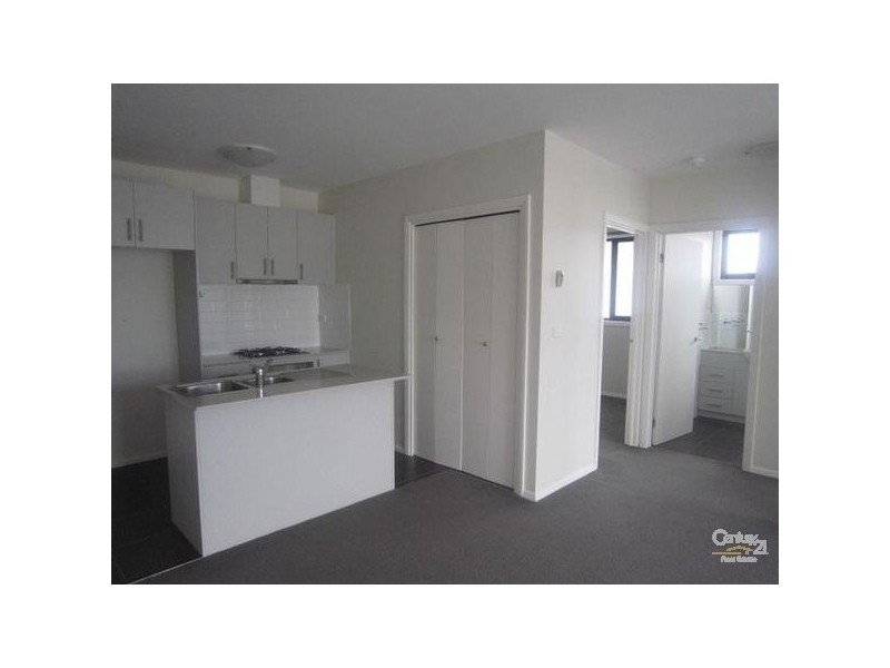 8/329 Neerim Road, Carnegie VIC 3163