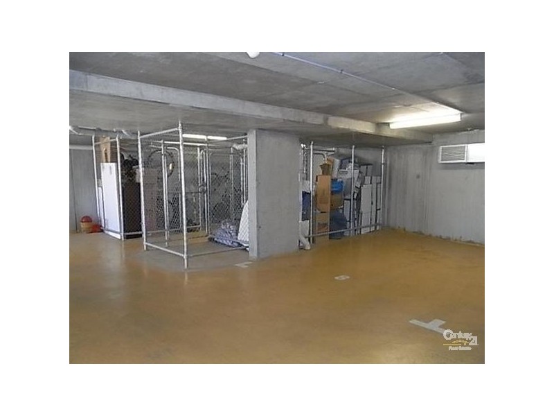 8/329 Neerim Road, Carnegie VIC 3163