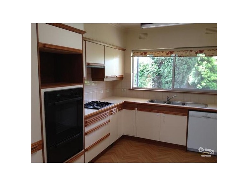 52 Brett Street, Murrumbeena VIC 3163