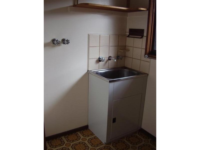 2/3-5 Carlisle Cresent, Hughesdale VIC 3166