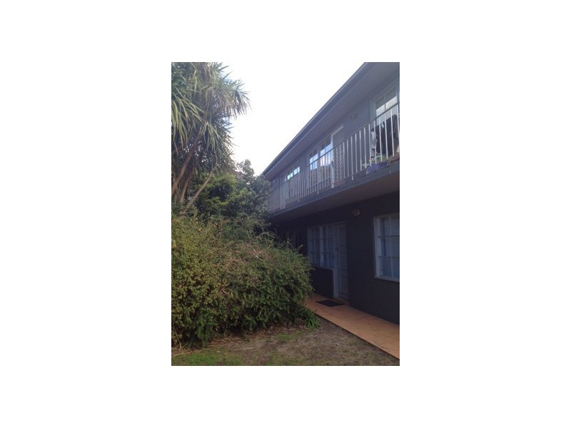 10/27  Beena Avenue, Carnegie VIC 3163