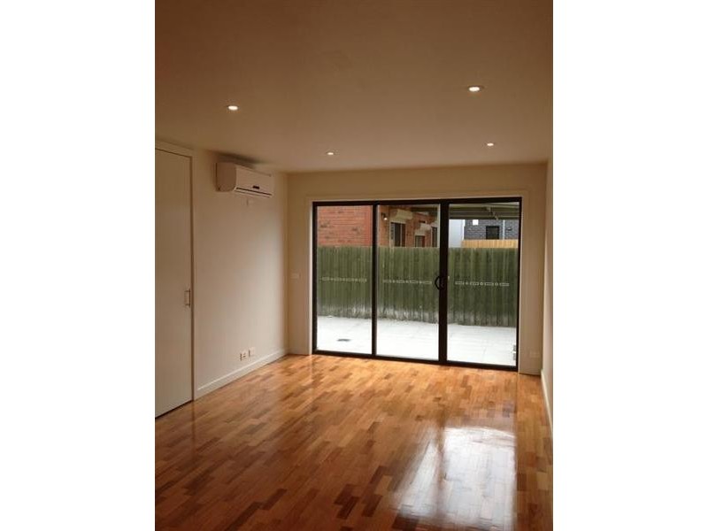 3/43 Rosstown Road, Carnegie VIC 3163