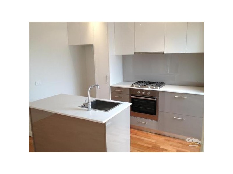 8/43 Rosstown Road, Carnegie VIC 3163