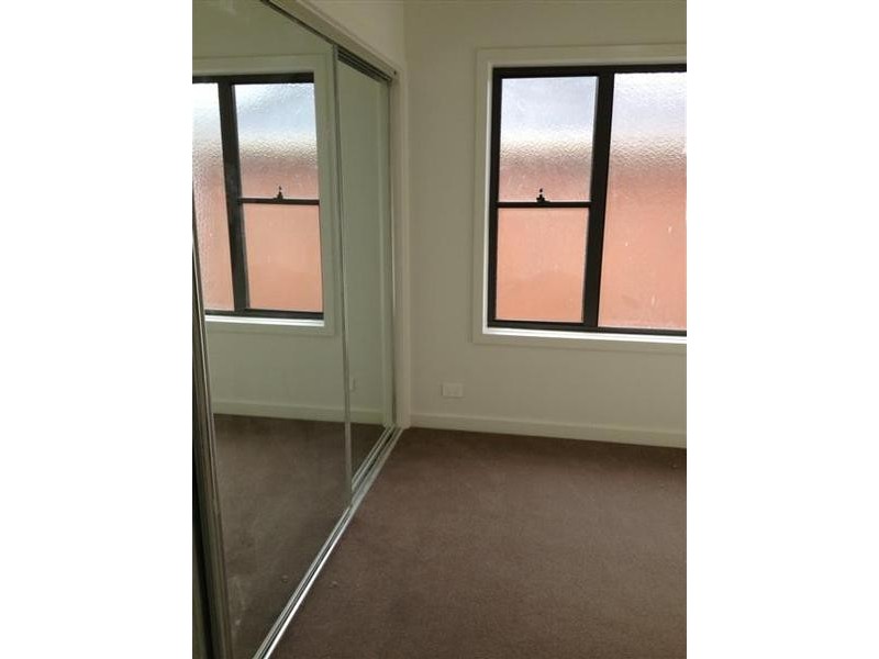 8/43 Rosstown Road, Carnegie VIC 3163