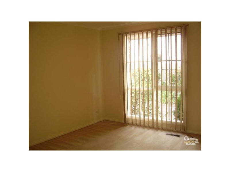 2/4 Doris Street, Murrumbeena VIC 3163