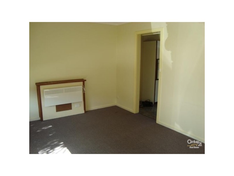 4/28 Coorigil Road, Carnegie VIC 3163