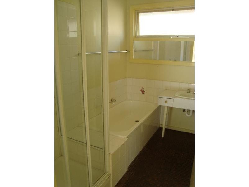 4/28 Coorigil Road, Carnegie VIC 3163