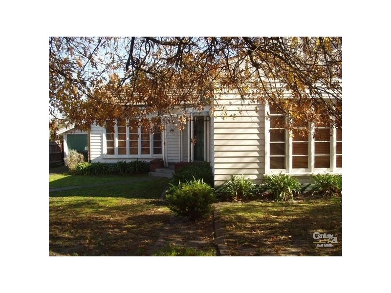 19 Brine Street, Hughesdale VIC 3166