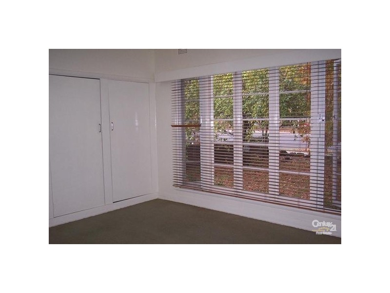 19 Brine Street, Hughesdale VIC 3166