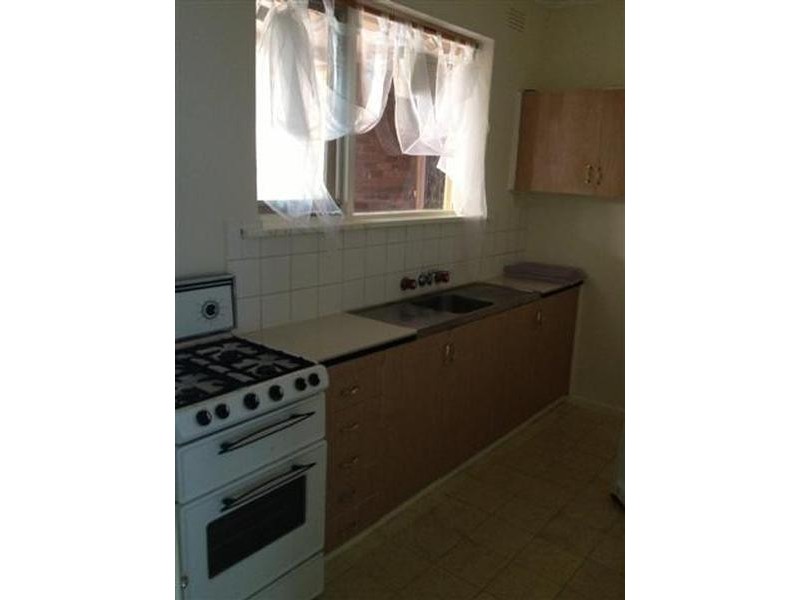 3/2 Grandview Grove, Carnegie VIC 3163