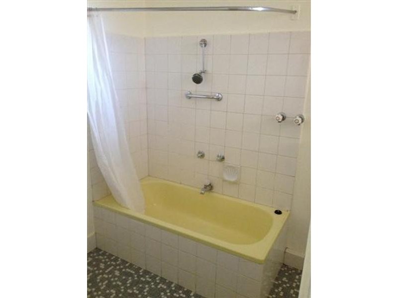 3/2 Grandview Grove, Carnegie VIC 3163