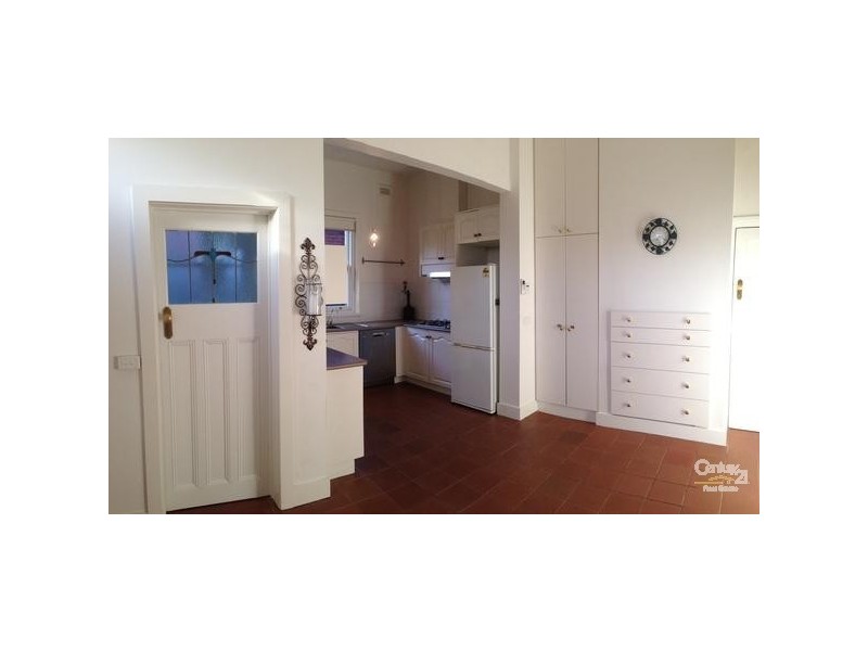 21 Normanby Road, Caulfield North VIC 3161