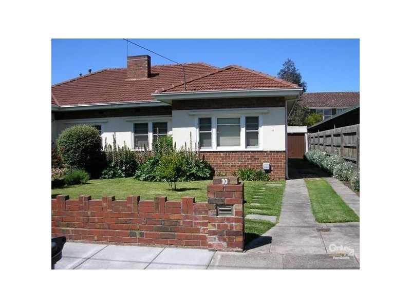 10 Kangaroo Road, Murrumbeena VIC 3163