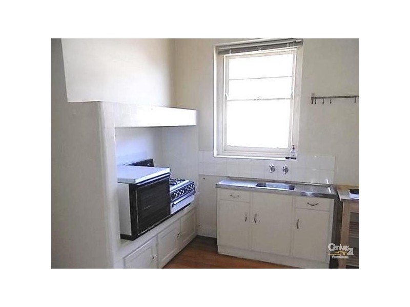 10 Kangaroo Road, Murrumbeena VIC 3163