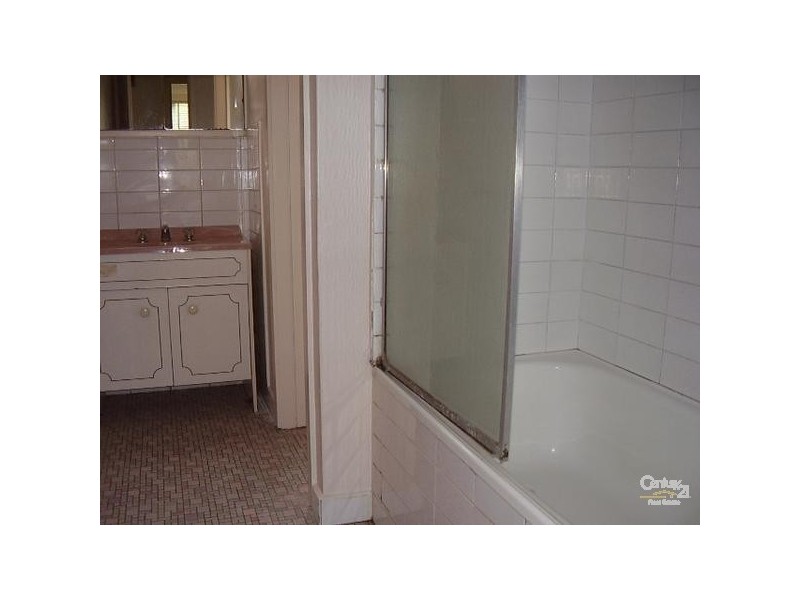 2/20 Dunoon Street, Murrumbeena VIC 3163