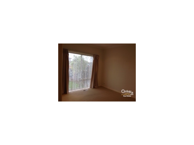 1/112 Truganini, Carnegie VIC 3163