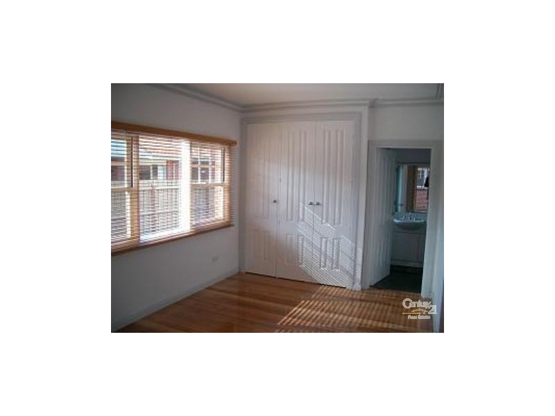 6B Yendon Road, Carnegie VIC 3163