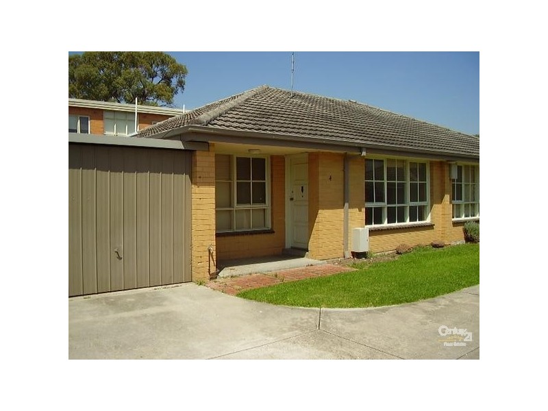 4/7 Gnarwyn Road, Carnegie VIC 3163