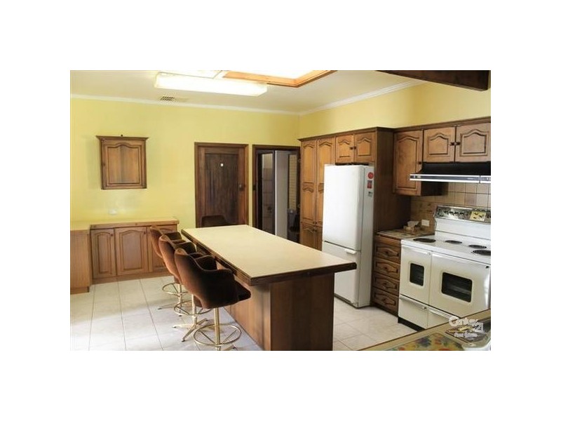 14 Grandview Grove, Carnegie VIC 3163