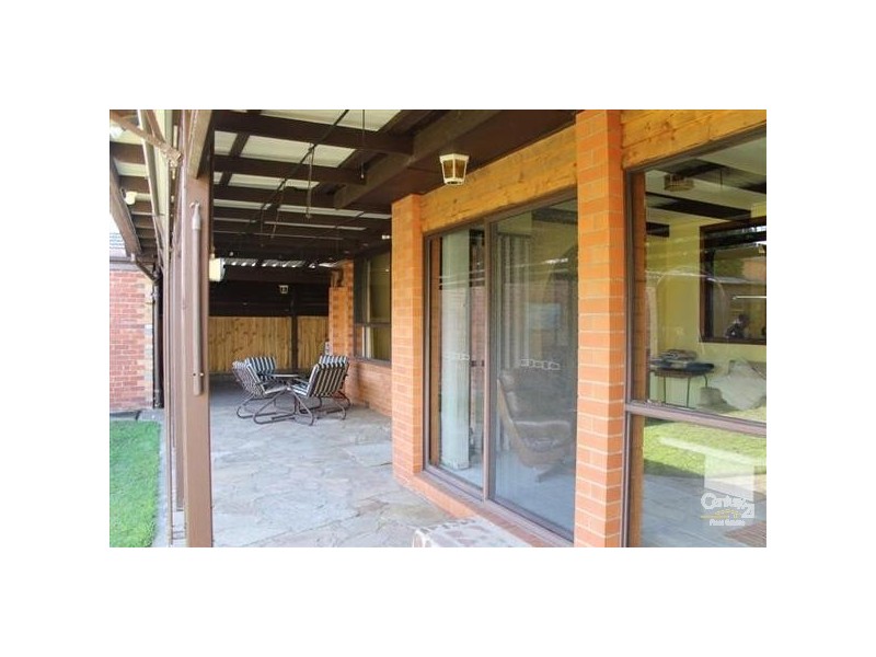 14 Grandview Grove, Carnegie VIC 3163