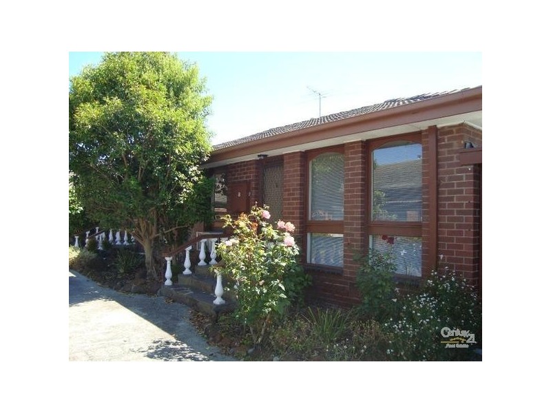 8/27 Coorigil Road, Carnegie VIC 3163