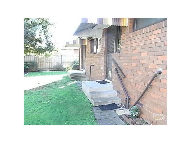 2/31 Kangaroo Road, Murrumbeena VIC 3163