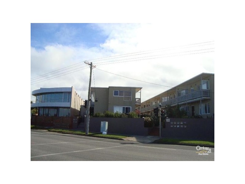17/122 Beach Road, Parkdale VIC 3195