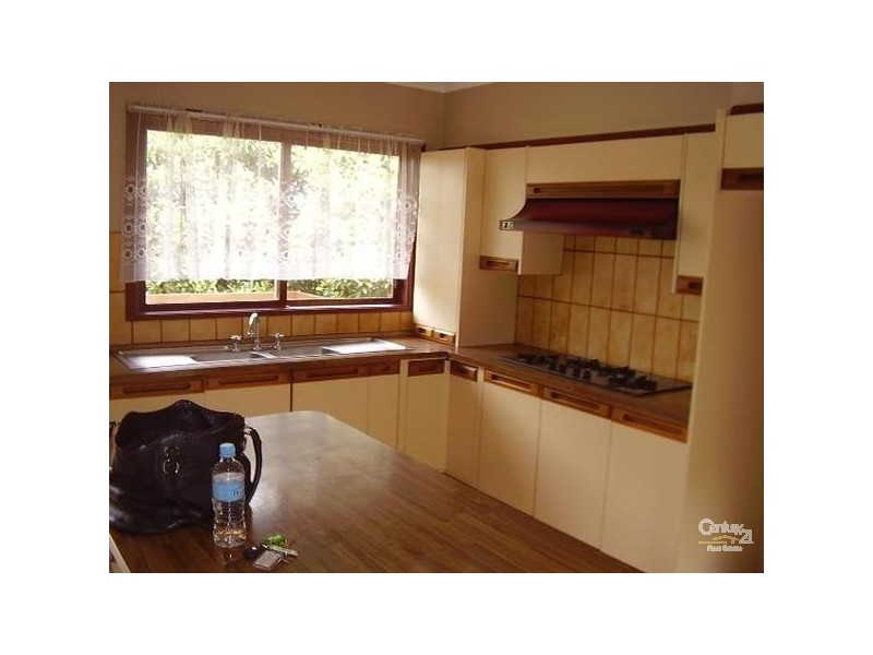 64 Oakpark Drive, Chadstone VIC 3148