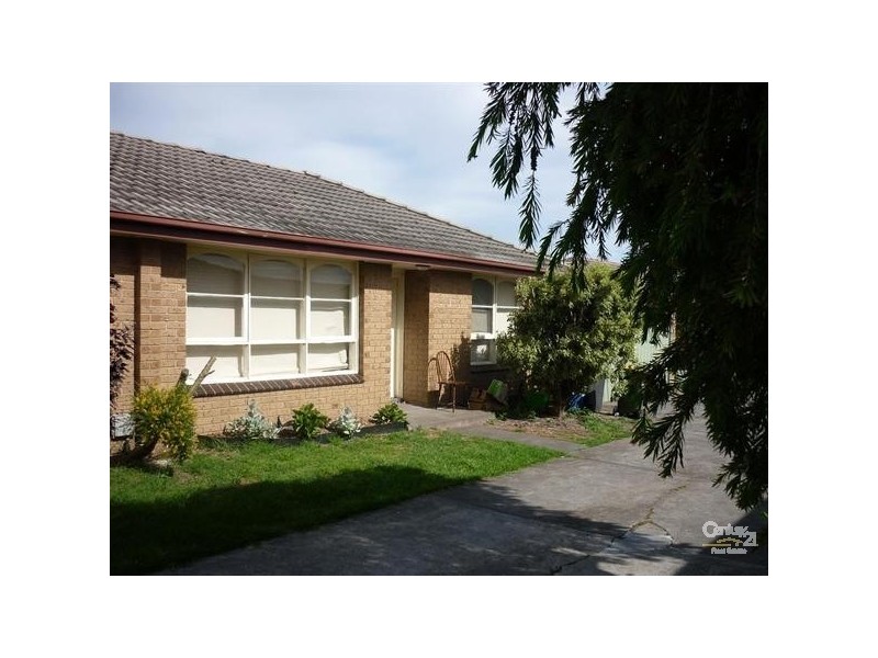 9/28 Coorigil Road, Carnegie VIC 3163