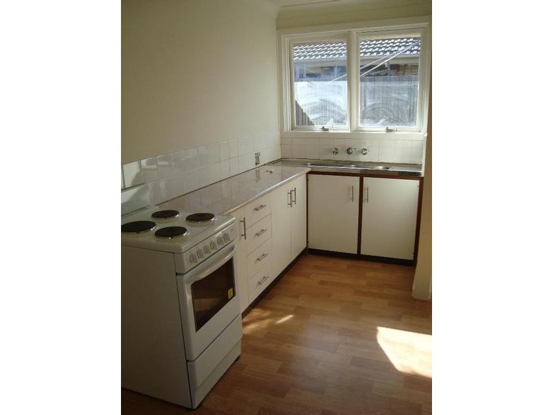 9/28 Coorigil Road, Carnegie VIC 3163