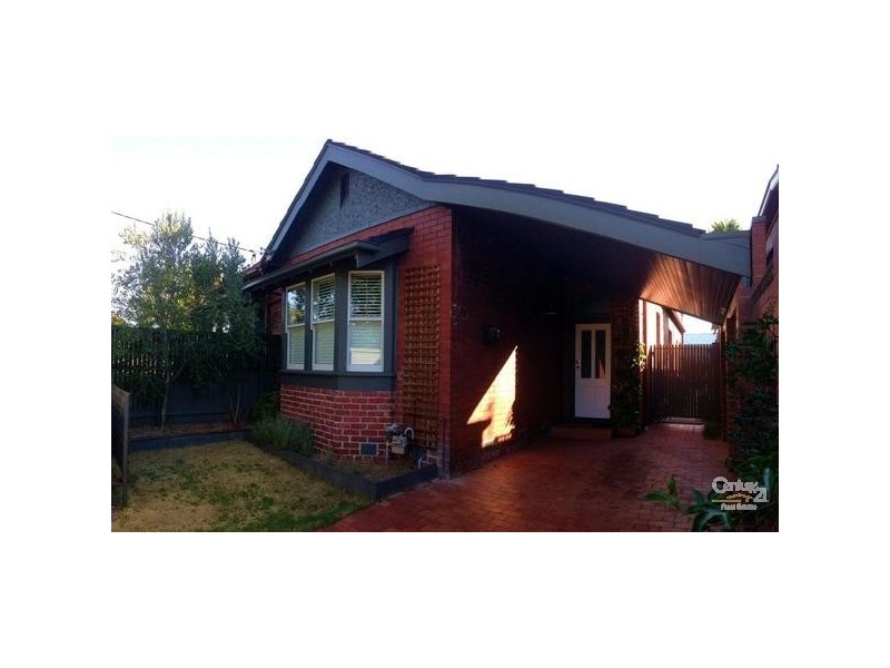 21 Normanby Road, Caulfield North VIC 3161