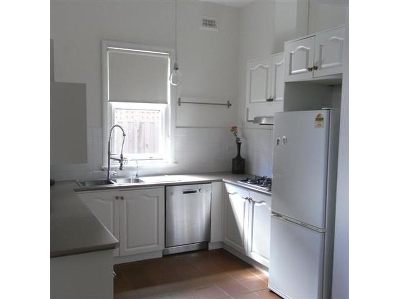 21 Normanby Road, Caulfield North VIC 3161