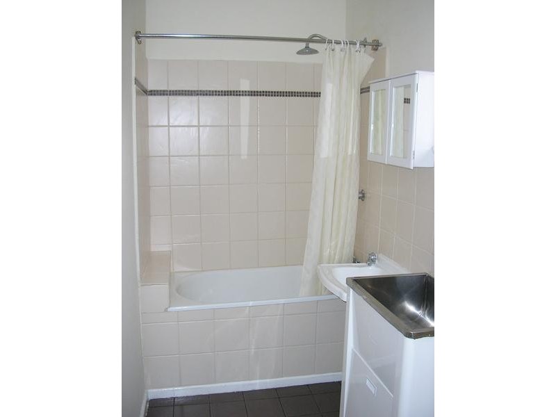 12/6 Newman Avenue, Carnegie VIC 3163