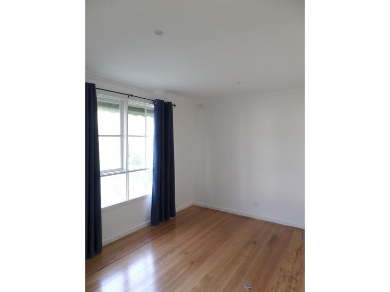 1/4 Woornack Road, Carnegie VIC 3163