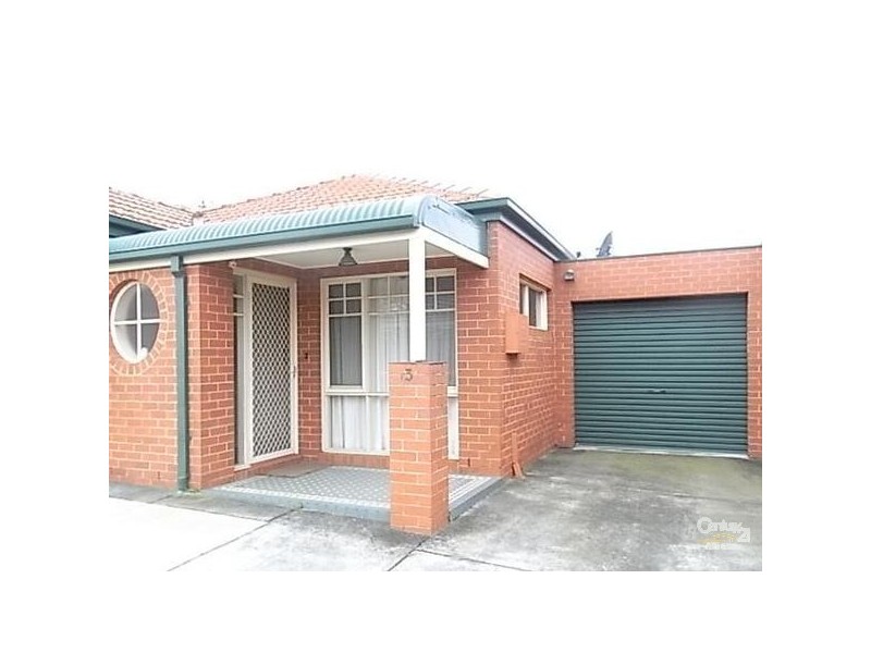 3/17 Maroo Street, Hughesdale VIC 3166