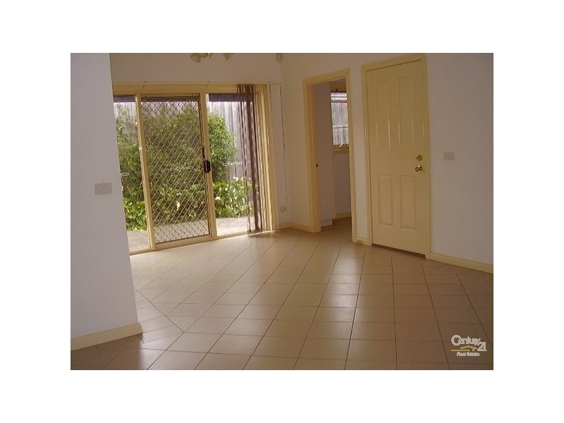 3/17 Maroo Street, Hughesdale VIC 3166