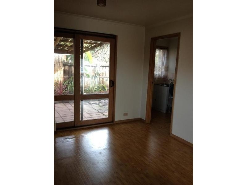 27/104 Springs Road, Clarinda VIC 3169