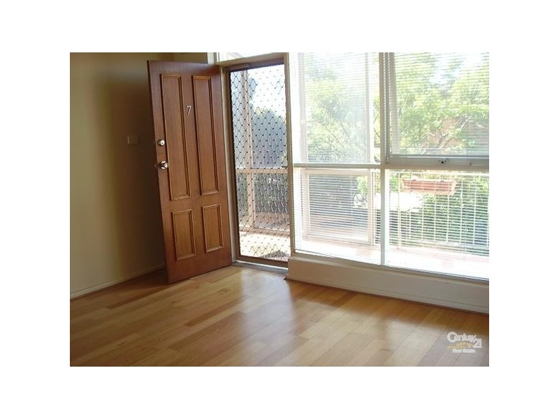 7/7 Truganini Road, Carnegie VIC 3163