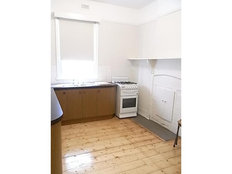 3 Swindon Road, Hughesdale VIC 3166