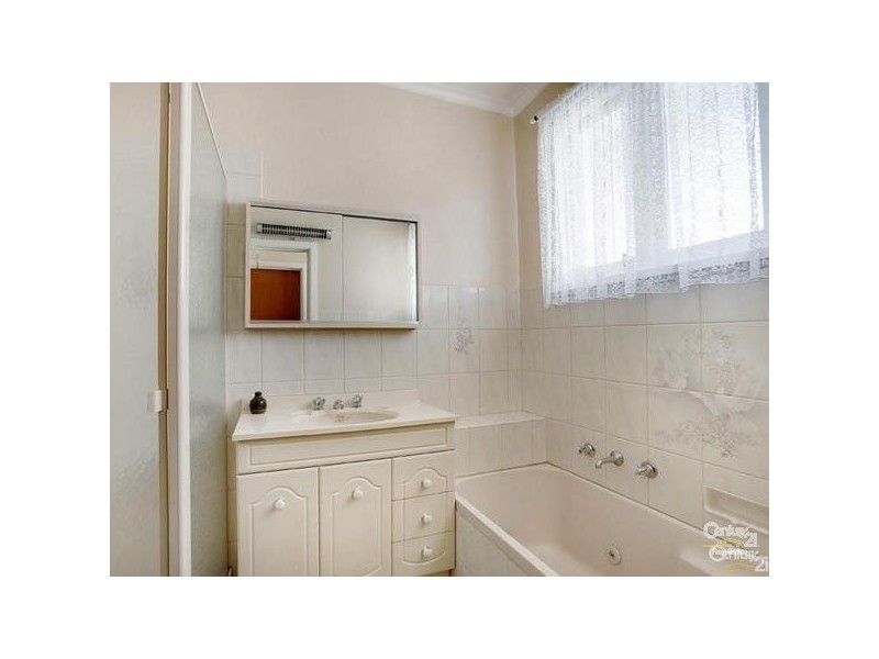 212 Neerim Road, Carnegie VIC 3163