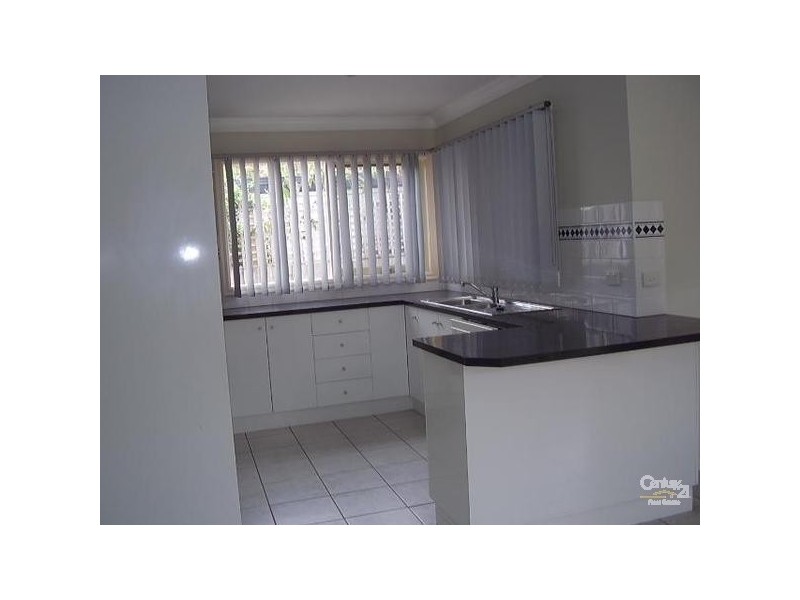 2/7 Station Avenue, Mckinnon VIC 3204