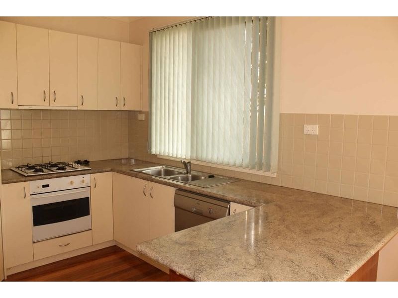 2/9  Bleazby Street, Bentleigh VIC 3204
