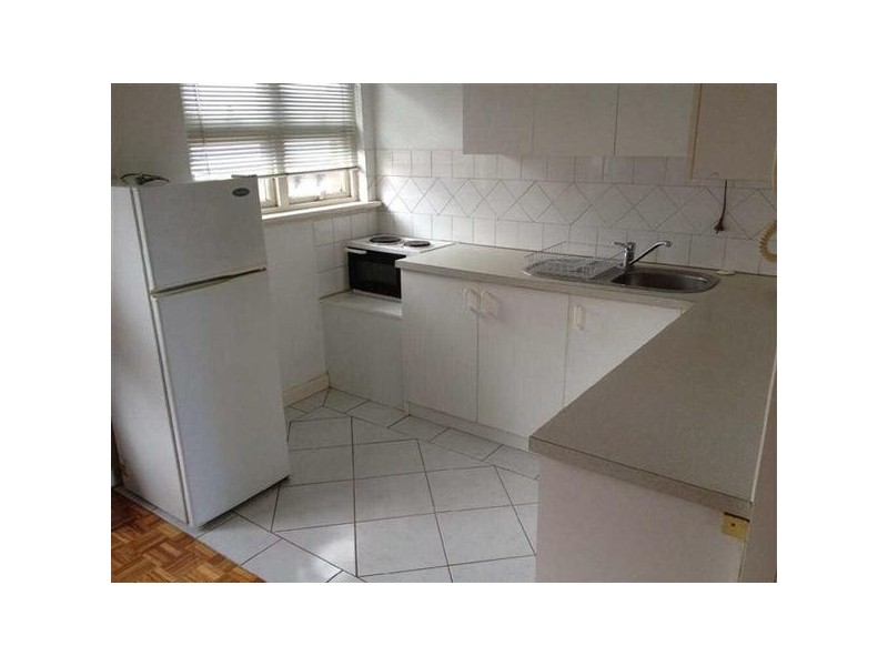 12/22  Dalgety Street, St Kilda VIC 3182