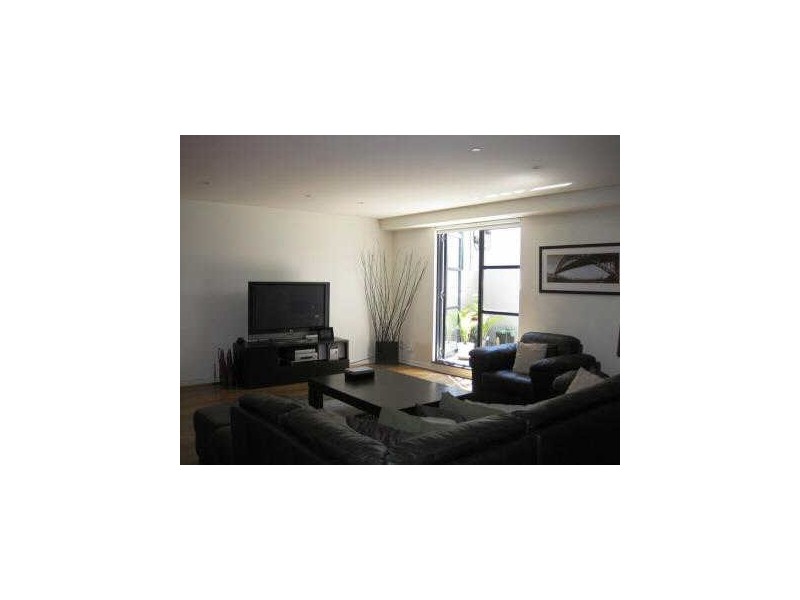 6/156  Bay Street, Port Melbourne VIC 3207