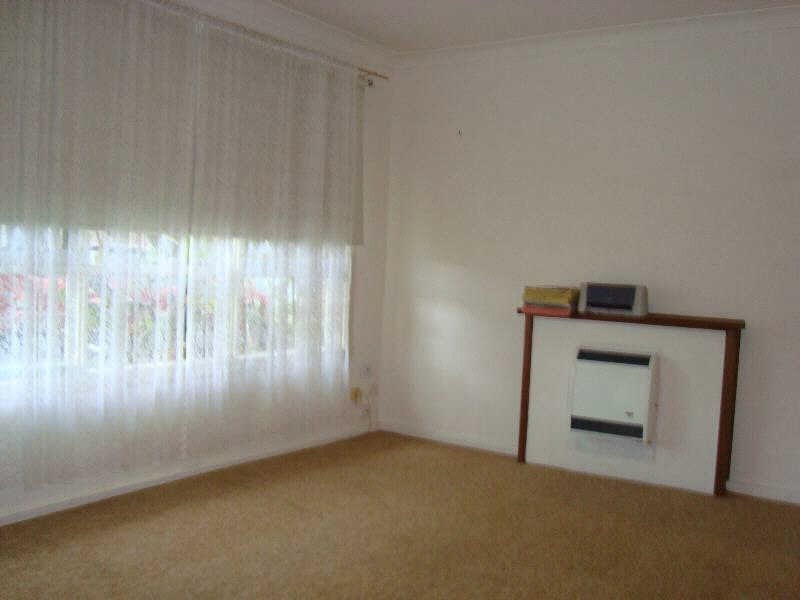 11/28 Coorigil Road, Carnegie VIC 3163